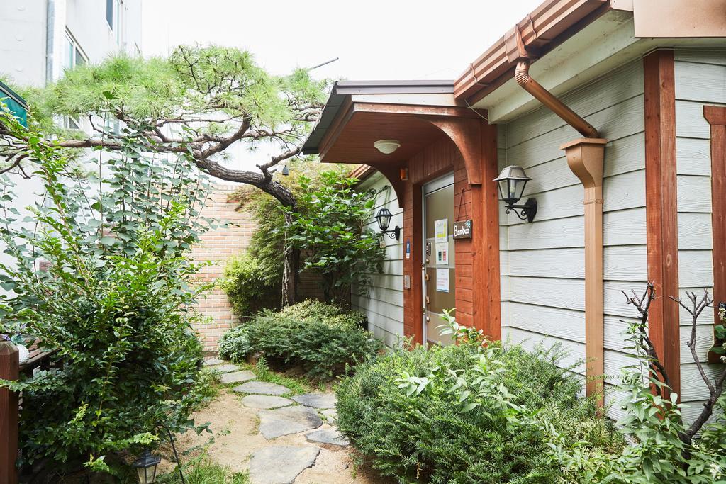 Haha Guesthouse Itaewon Seoul Exterior photo